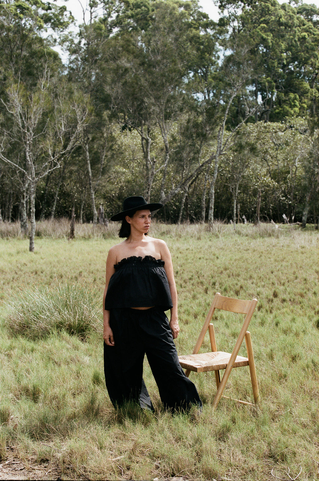 GENE pant in black
