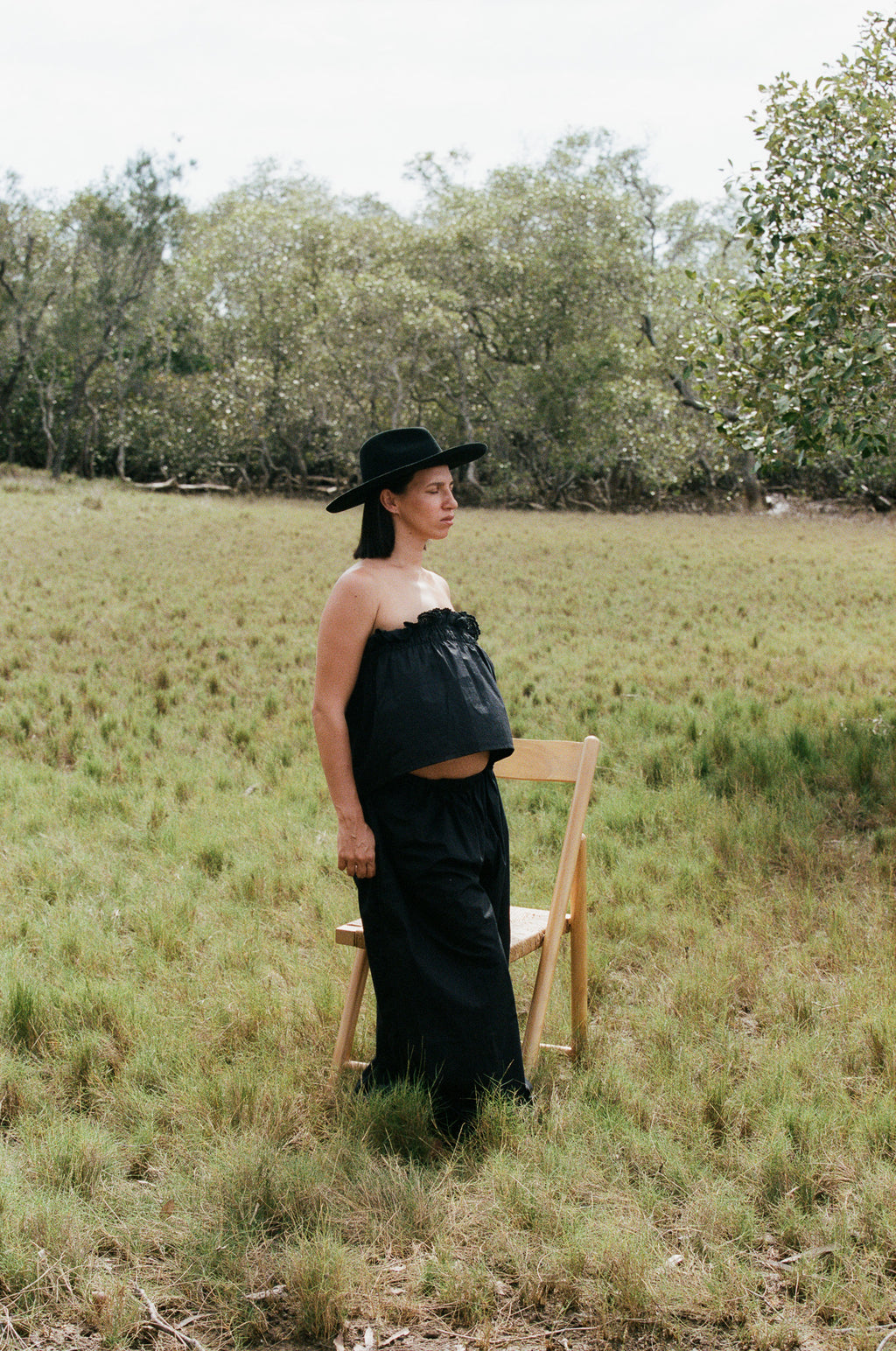 GENE pant in black